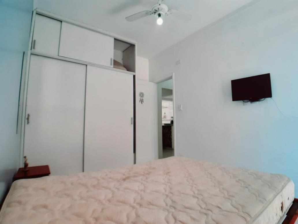 Apartamento Vento E Mar - 2 Quartos Com Sacada Na Quadra Da Praia Do Gonzaga سانتوس المظهر الخارجي الصورة