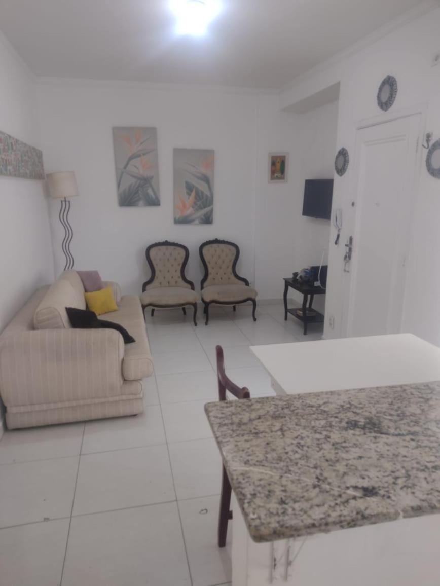Apartamento Vento E Mar - 2 Quartos Com Sacada Na Quadra Da Praia Do Gonzaga سانتوس المظهر الخارجي الصورة
